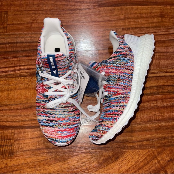 Ultraboost x Missoni - Picture 2 of 11